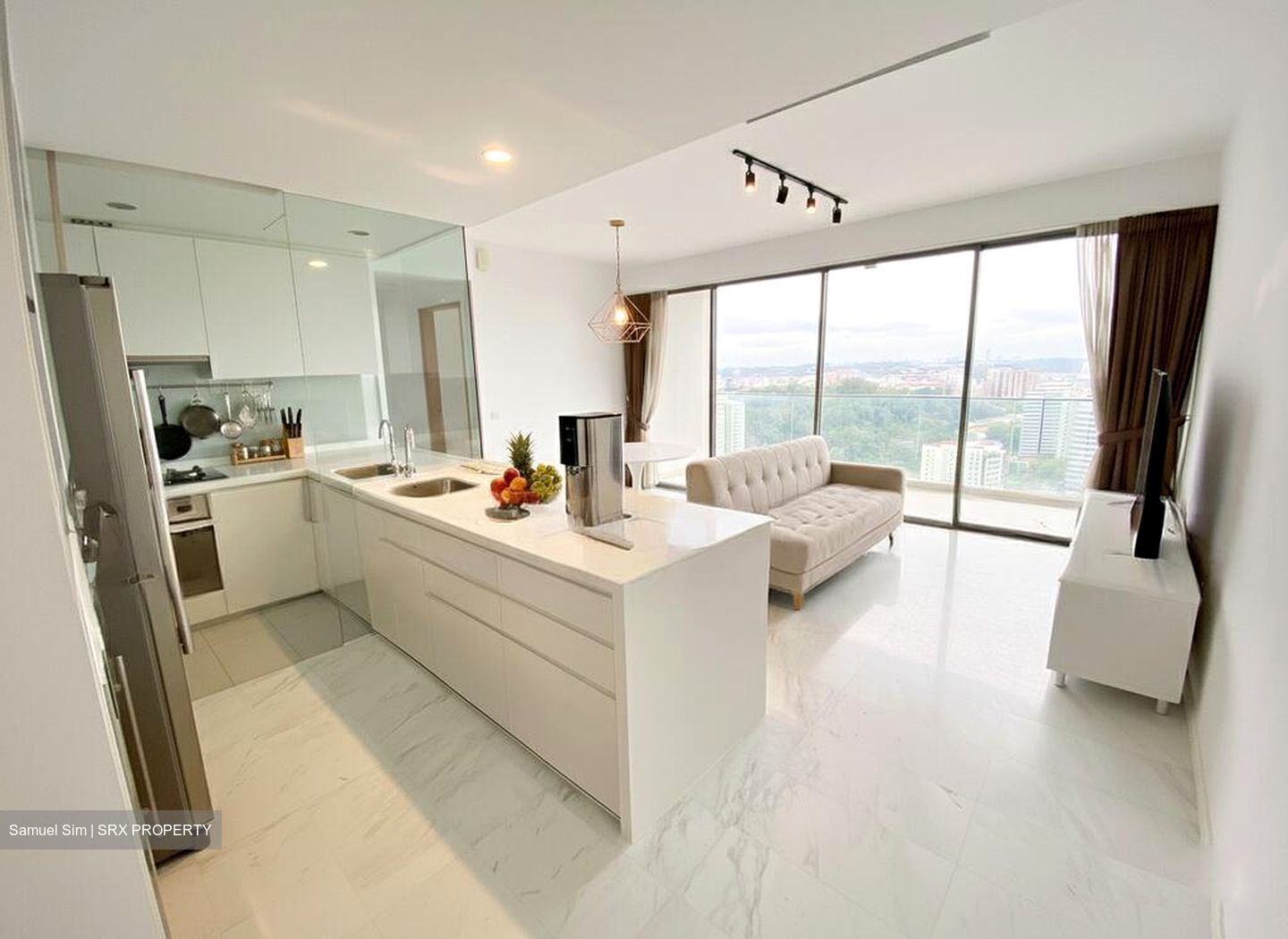 Centro Residences (D20), Condominium #500658881